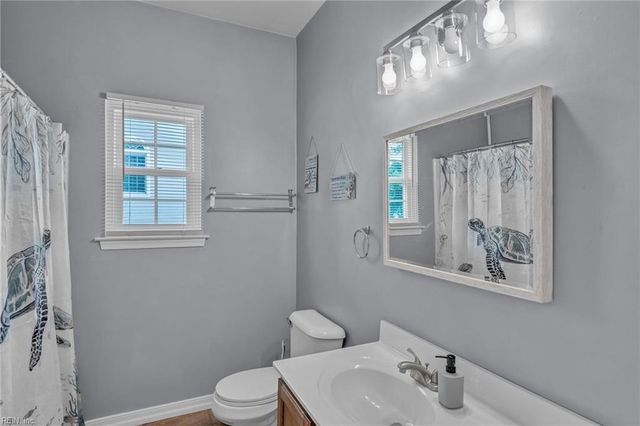 102 Ruby CT, Suffolk, VA 23434