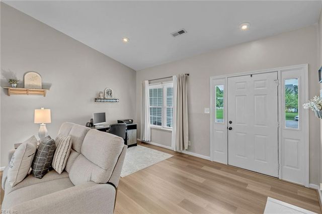 102 Ruby CT, Suffolk, VA 23434