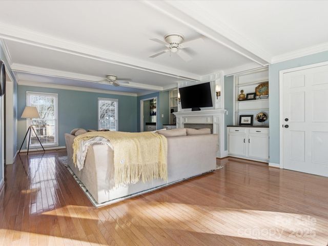 9218 Deerpark Lane, Charlotte, NC 28277