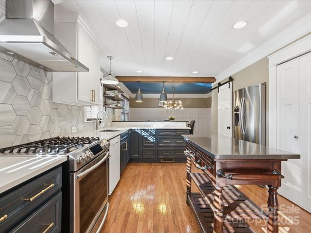 9218 Deerpark Lane, Charlotte, NC 28277