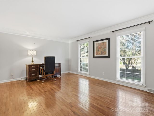 9218 Deerpark Lane, Charlotte, NC 28277