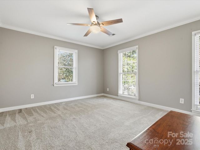 9218 Deerpark Lane, Charlotte, NC 28277