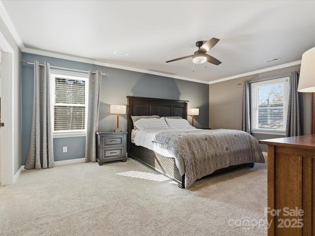 9218 Deerpark Lane, Charlotte, NC 28277