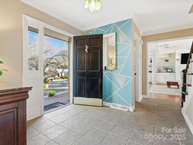 9218 Deerpark Lane, Charlotte, NC 28277