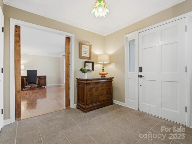 9218 Deerpark Lane, Charlotte, NC 28277