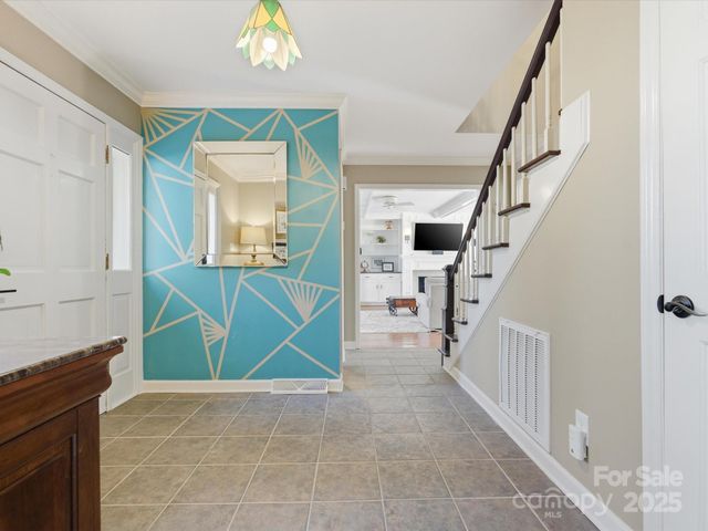 9218 Deerpark Lane, Charlotte, NC 28277