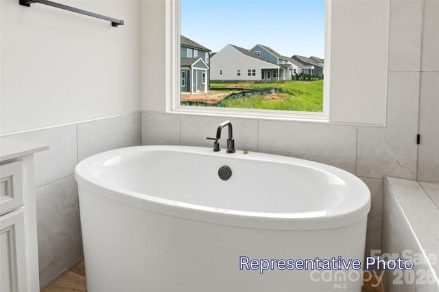 2215 Caravan Lane, Stanley, NC 28164