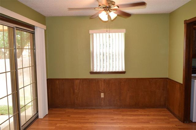 3649 Sunvalley Drive, Midwest City, OK 73110