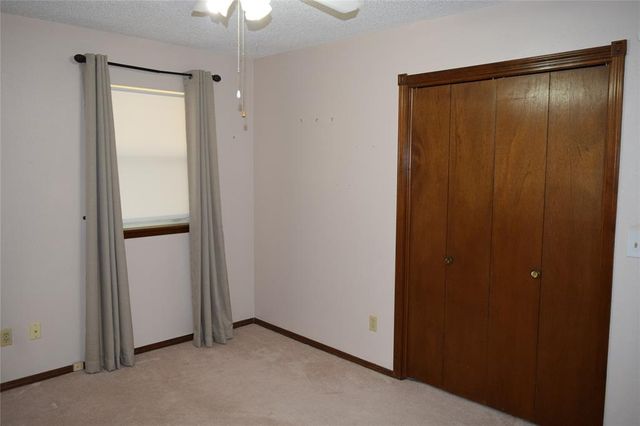 3649 Sunvalley Drive, Midwest City, OK 73110
