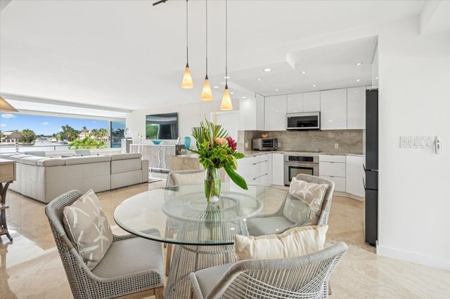 215 N Birch Road A2, Fort Lauderdale, FL 33304