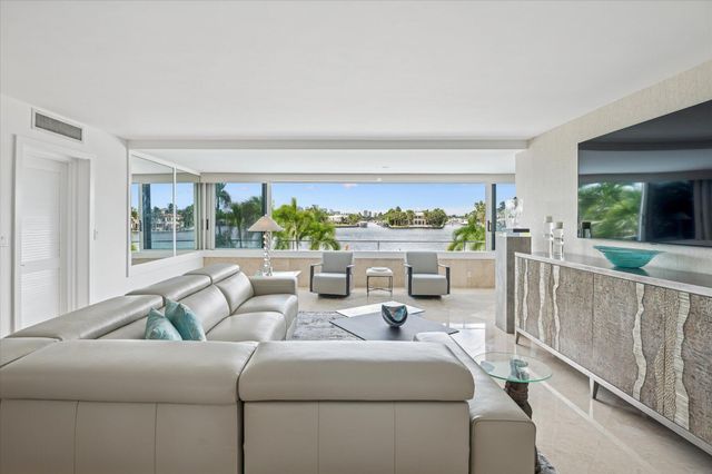 215 N Birch Road A2, Fort Lauderdale, FL 33304