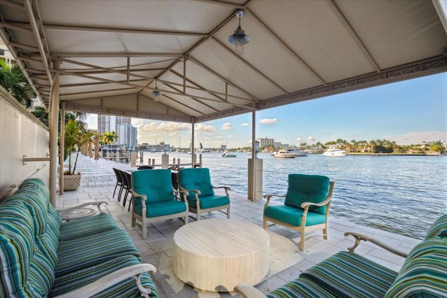 215 N Birch Road A2, Fort Lauderdale, FL 33304