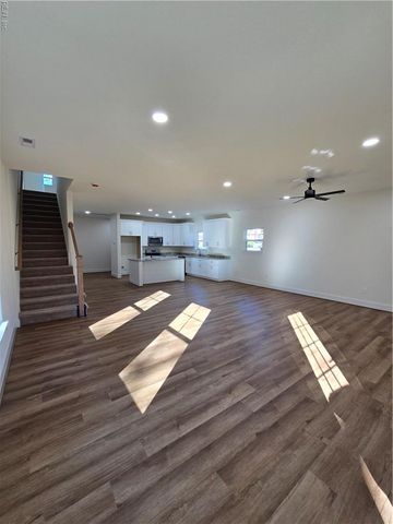 136 S Gum AVE, Virginia Beach, VA 23452