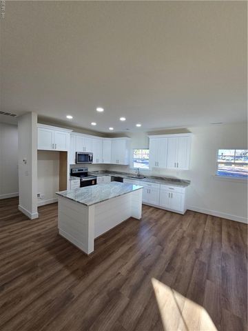 136 S Gum AVE, Virginia Beach, VA 23452