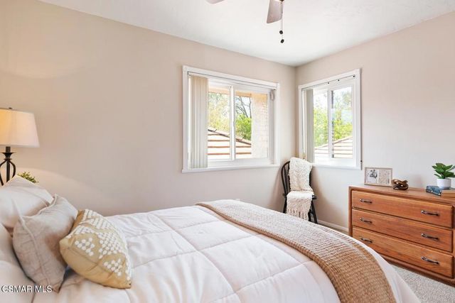 1425 Calle Lozano, Camarillo, CA 93012