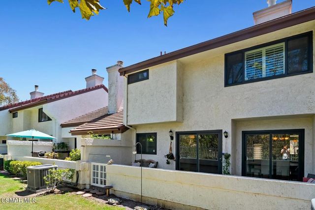 1425 Calle Lozano, Camarillo, CA 93012