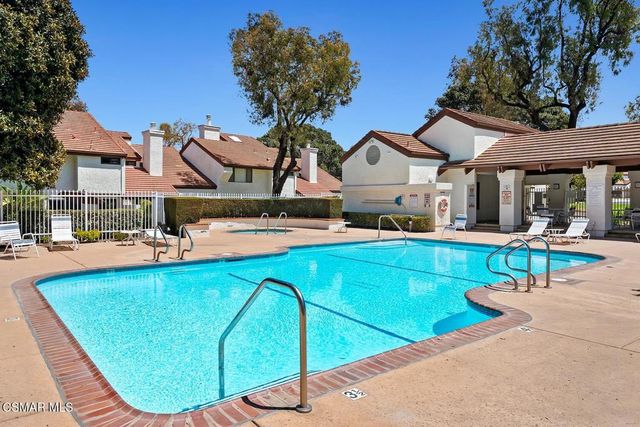 1425 Calle Lozano, Camarillo, CA 93012