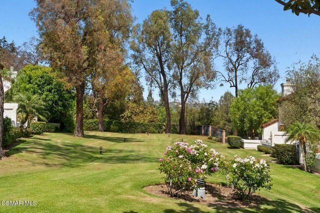 1425 Calle Lozano, Camarillo, CA 93012