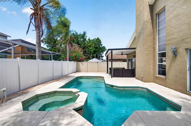 13440 BEECHBERRY DRIVE, Riverview, FL 33579