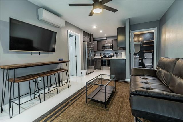 1225 E LIVINGSTON STREET A, Orlando, FL 32803