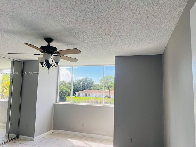 5130 Elmhurst Rd H, West Palm Beach, FL 33417