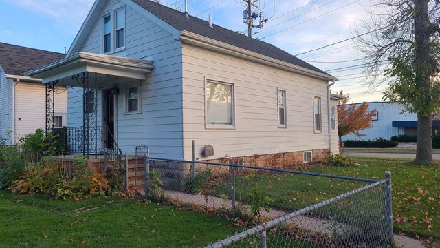 1326 W SPENCER STREET, Appleton, WI 54914