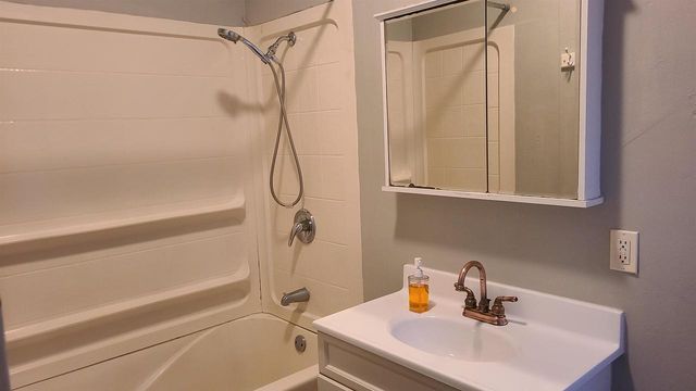 1326 W SPENCER STREET, Appleton, WI 54914