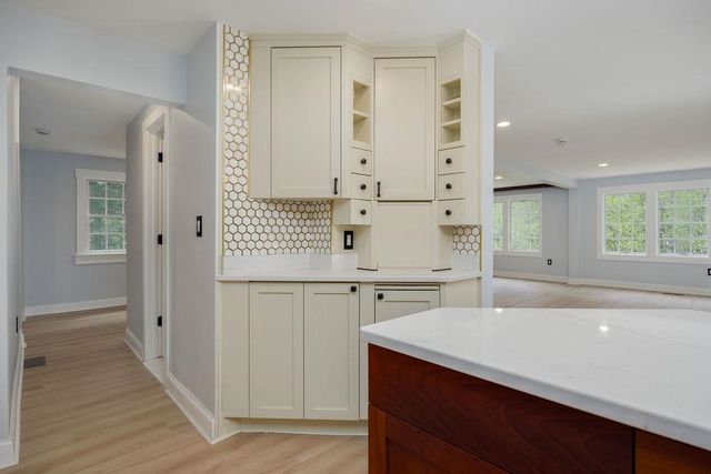 75 E. Wheelock Street, Hanover, NH 03755