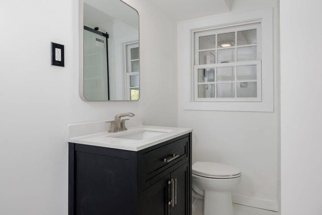 75 E. Wheelock Street, Hanover, NH 03755