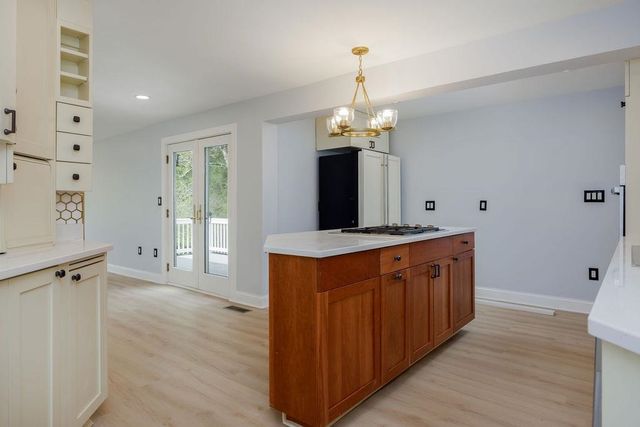 75 E. Wheelock Street, Hanover, NH 03755
