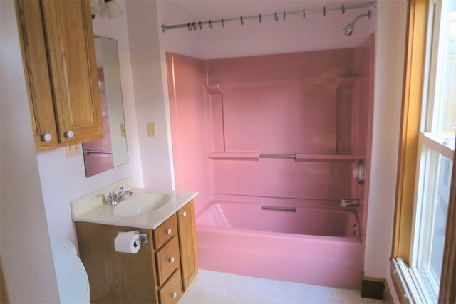 28 Wilkins 1, Hudson, MA 01749