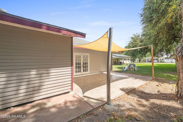310 E Branche Street, Rayne, LA 70578