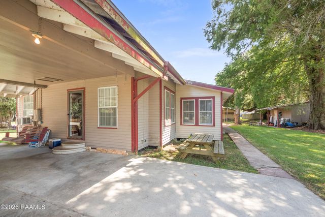 310 E Branche Street, Rayne, LA 70578
