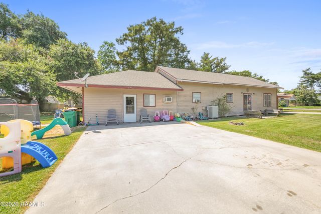 310 E Branche Street, Rayne, LA 70578