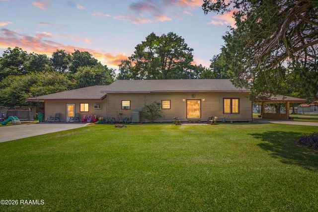 310 E Branche Street, Rayne, LA 70578