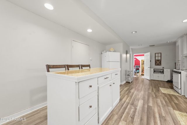 310 E Branche Street, Rayne, LA 70578