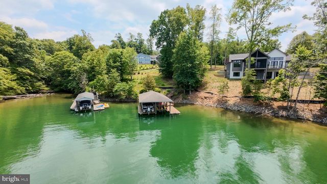 174 VIRGINIA KEY TRL, Union Hall, VA 24176