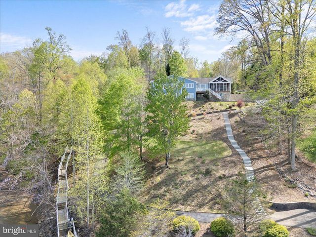 174 VIRGINIA KEY TRL, Union Hall, VA 24176
