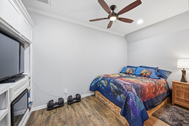 518 Columbus Road, Sealy, TX 77474