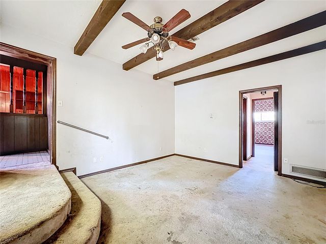 5759 LAKE STREET, Mount Dora, FL 32757