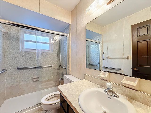 5759 LAKE STREET, Mount Dora, FL 32757