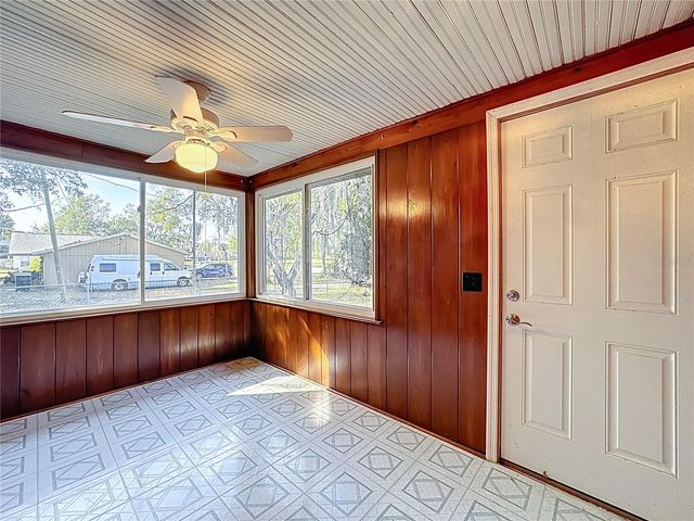 5759 LAKE STREET, Mount Dora, FL 32757