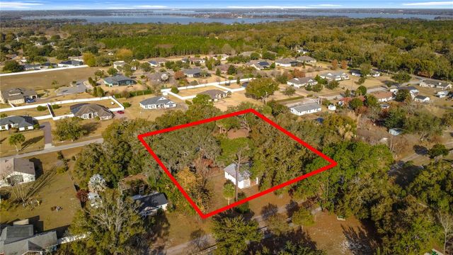 5759 LAKE STREET, Mount Dora, FL 32757