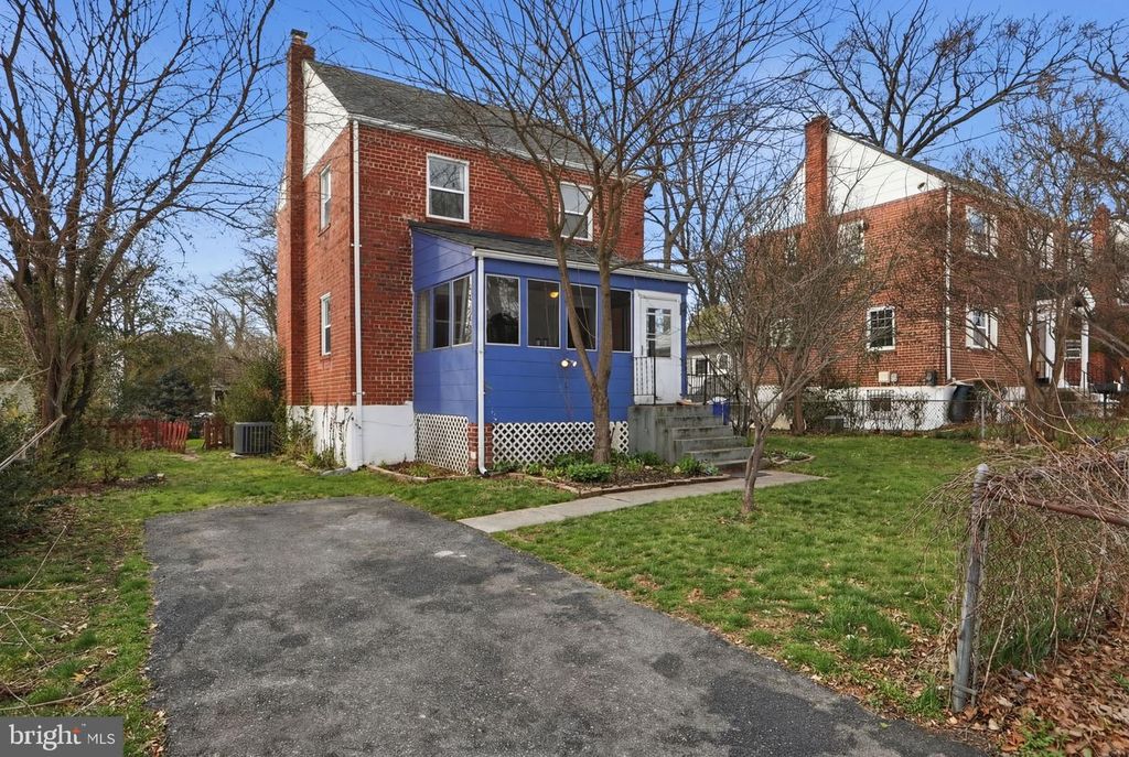 8506 GLENVILLE RD, Takoma Park, MD 20912