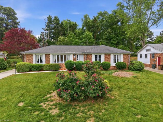 3420 Glouchester Lane, Greensboro, NC 27410