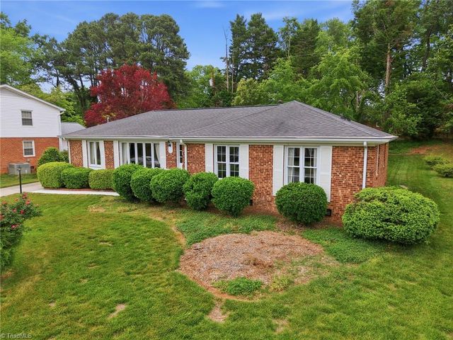 3420 Glouchester Lane, Greensboro, NC 27410