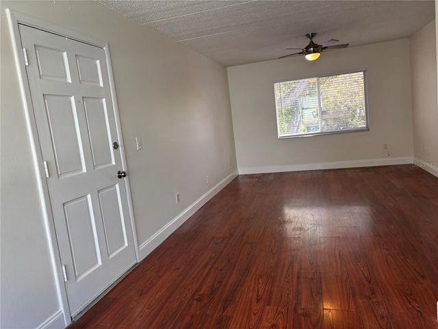 3206 W AZEELE STREET 230, Tampa, FL 33609