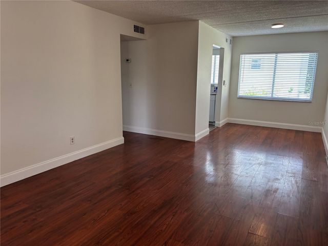 3206 W AZEELE STREET 230, Tampa, FL 33609