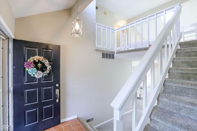 9457 Bridgewater Circle, Indianapolis, IN 46250
