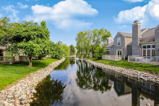 9457 Bridgewater Circle, Indianapolis, IN 46250